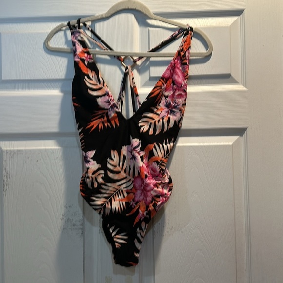 Volcom You Da Palm Black Tropical Floral Plunge One Piece Swimsuit S Low Back - Picture 3 of 9